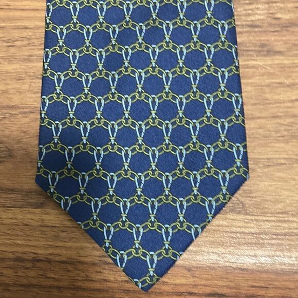 Brooks Brothers Makers Silk Necktie in Blue / Green Pattern. - Picture 2 of 5